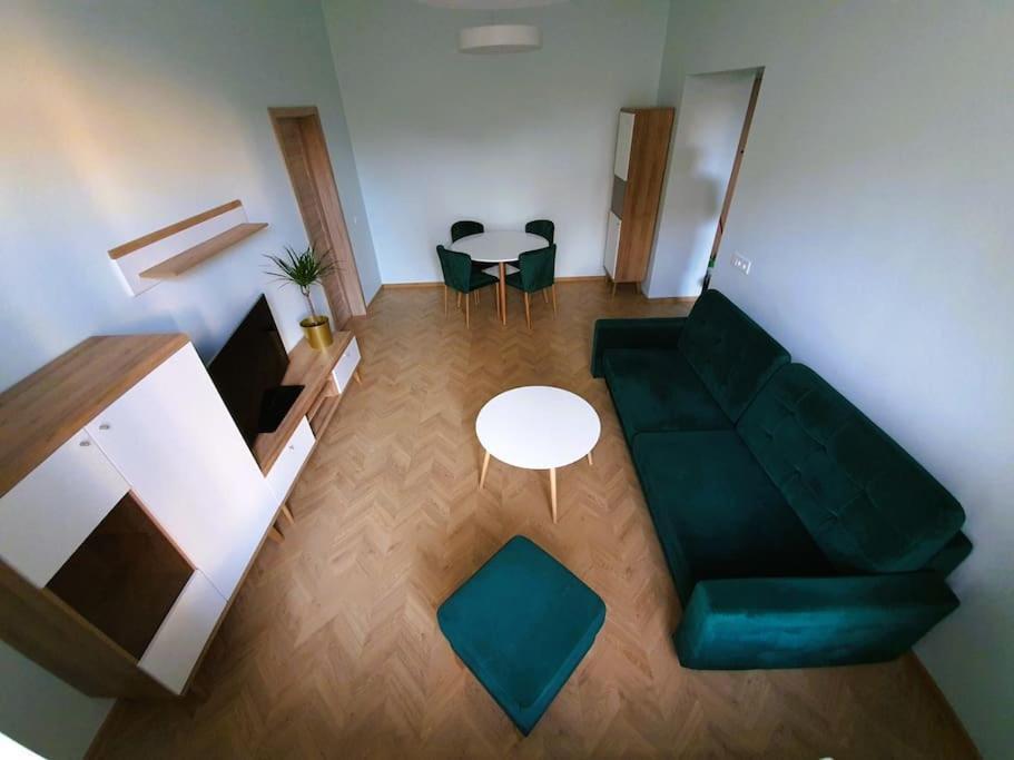 Modern Flat By Lukiskiu Square VNO Buitenkant foto